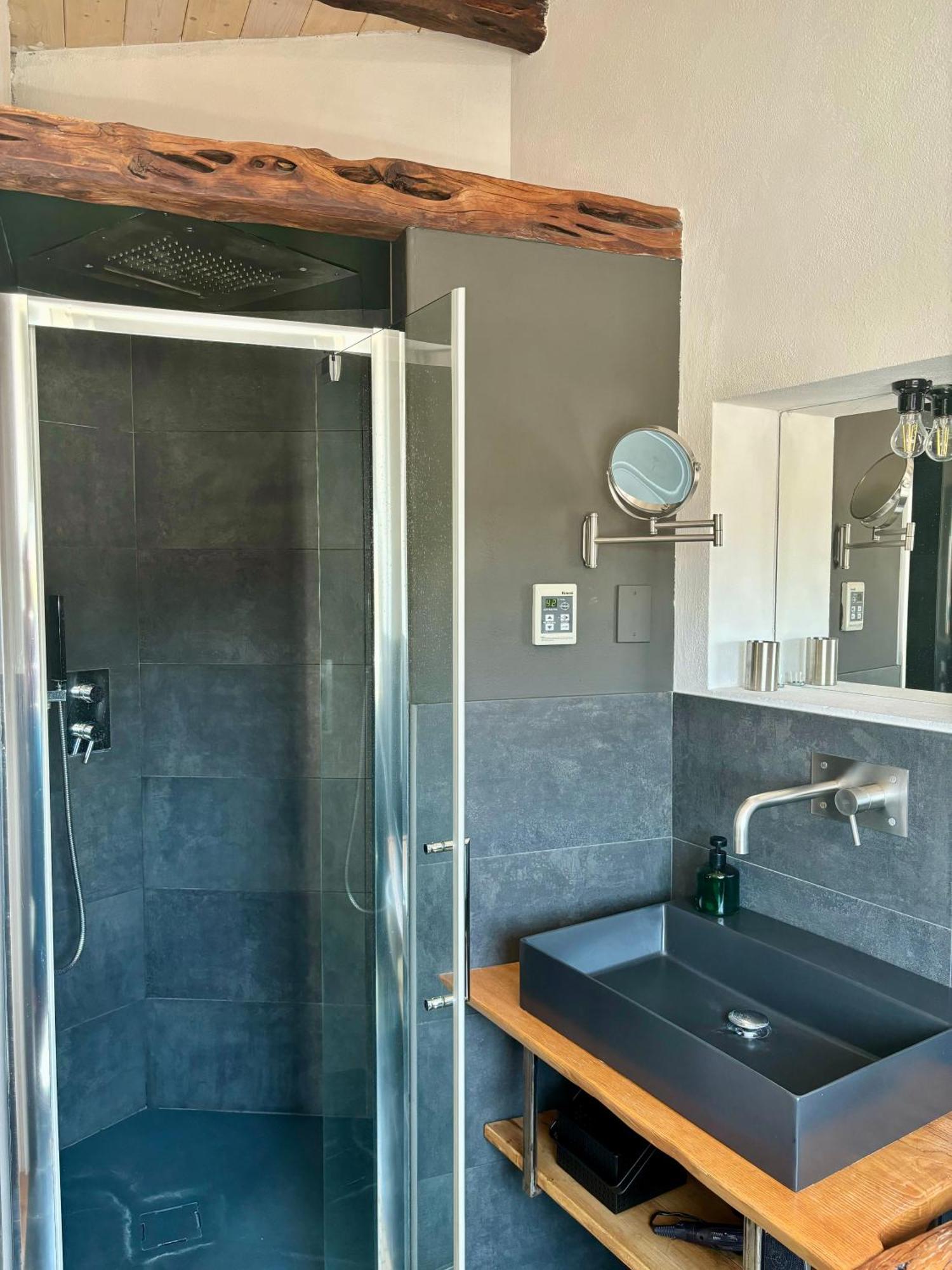 Su Zampillu Boutique Rooms Теулада Екстериор снимка